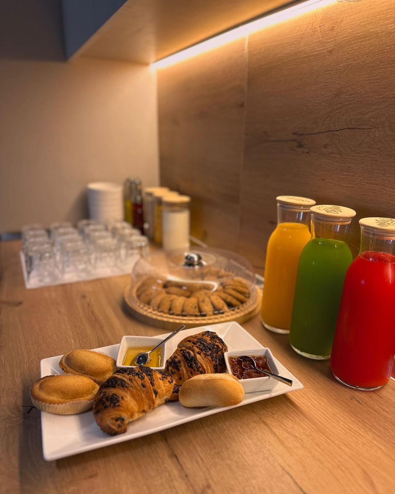 The Roots Boutique Hotel Shkodër 外观 照片