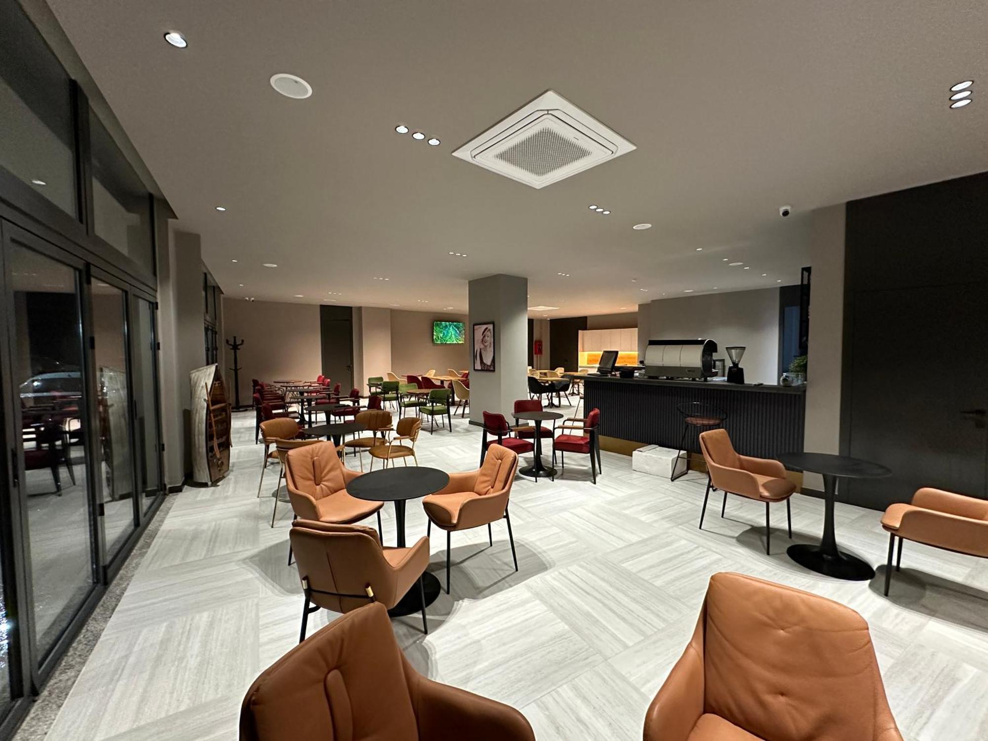The Roots Boutique Hotel Shkodër 外观 照片