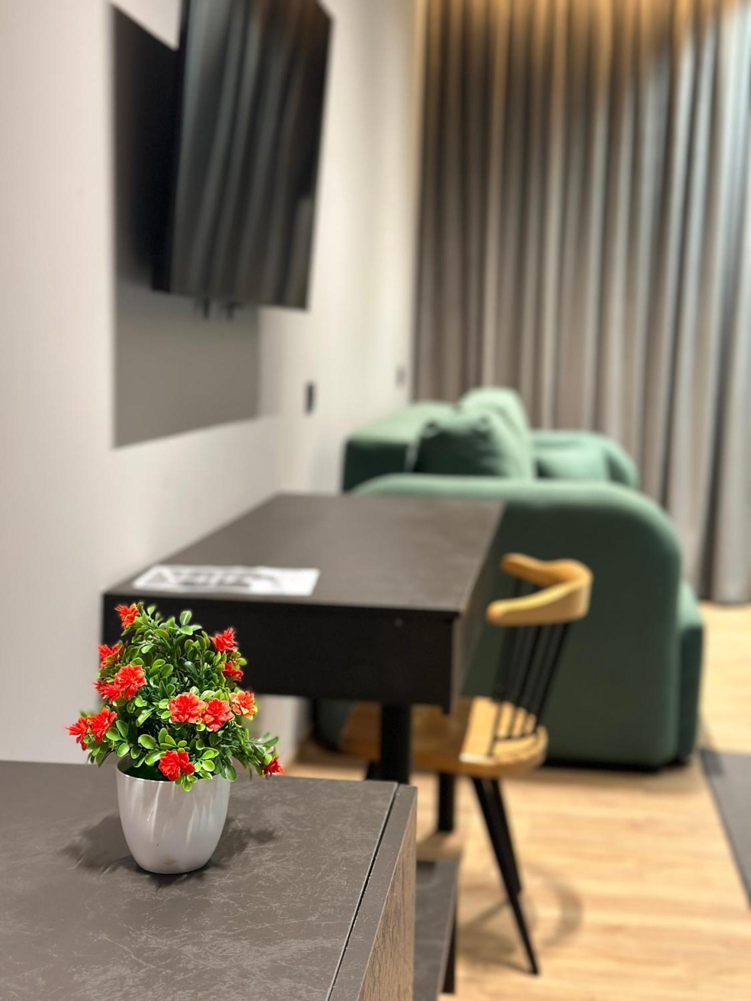 The Roots Boutique Hotel Shkodër 外观 照片